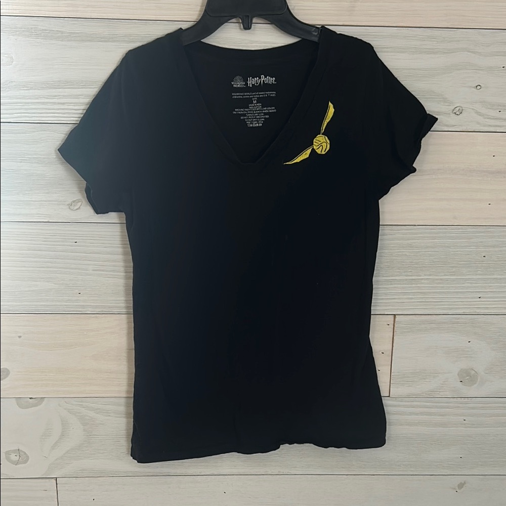Warner Bros. Black Fitted Short Sleeve